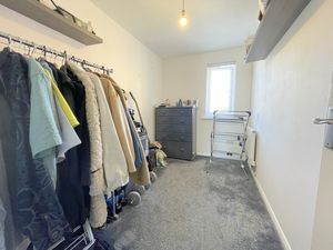 Campernell Close- click for photo gallery